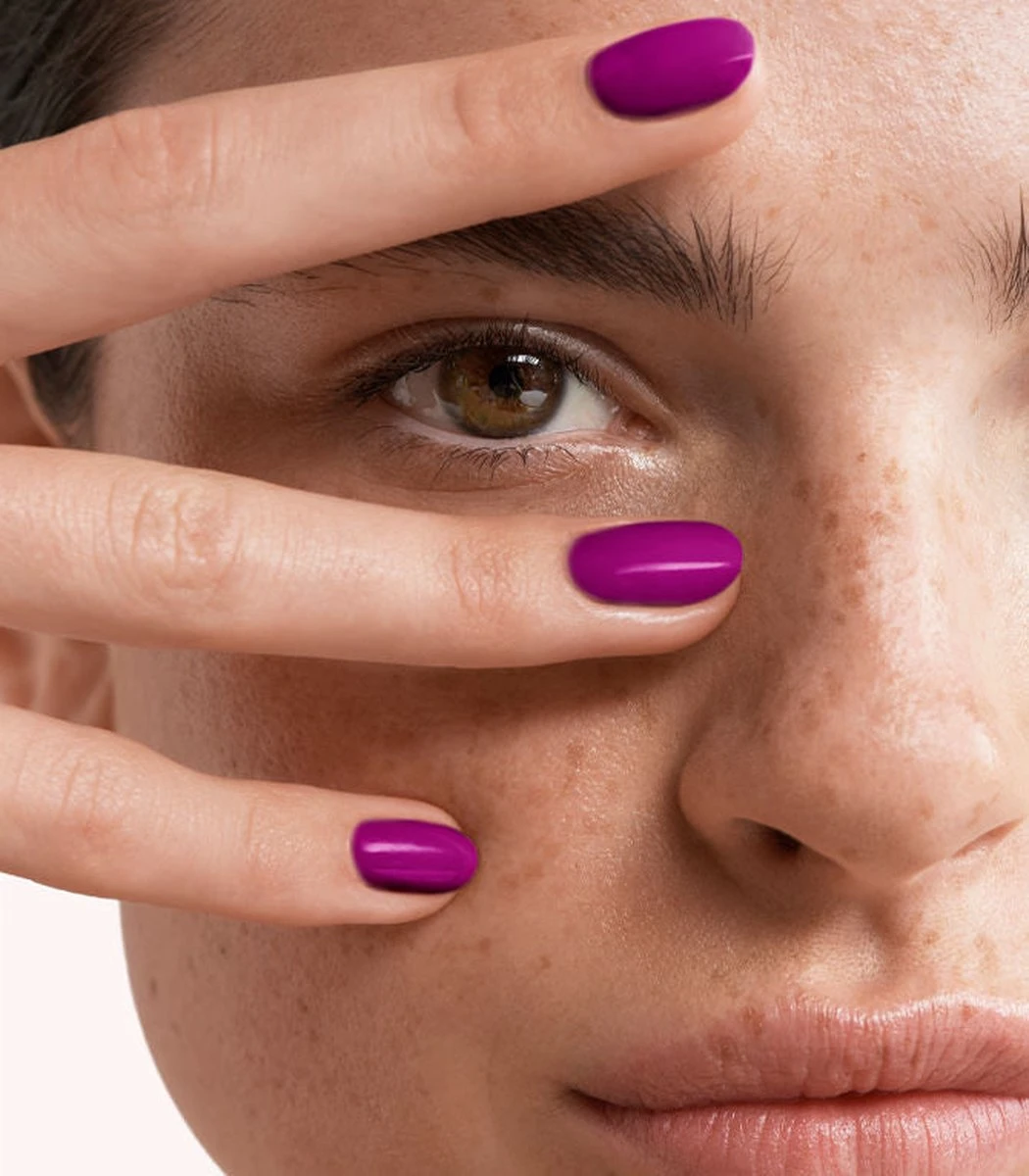 Pink Gellac - Violet Plum - Gellak - Vegan - Paars - Creamy Finish - 15 Ml - Image 3