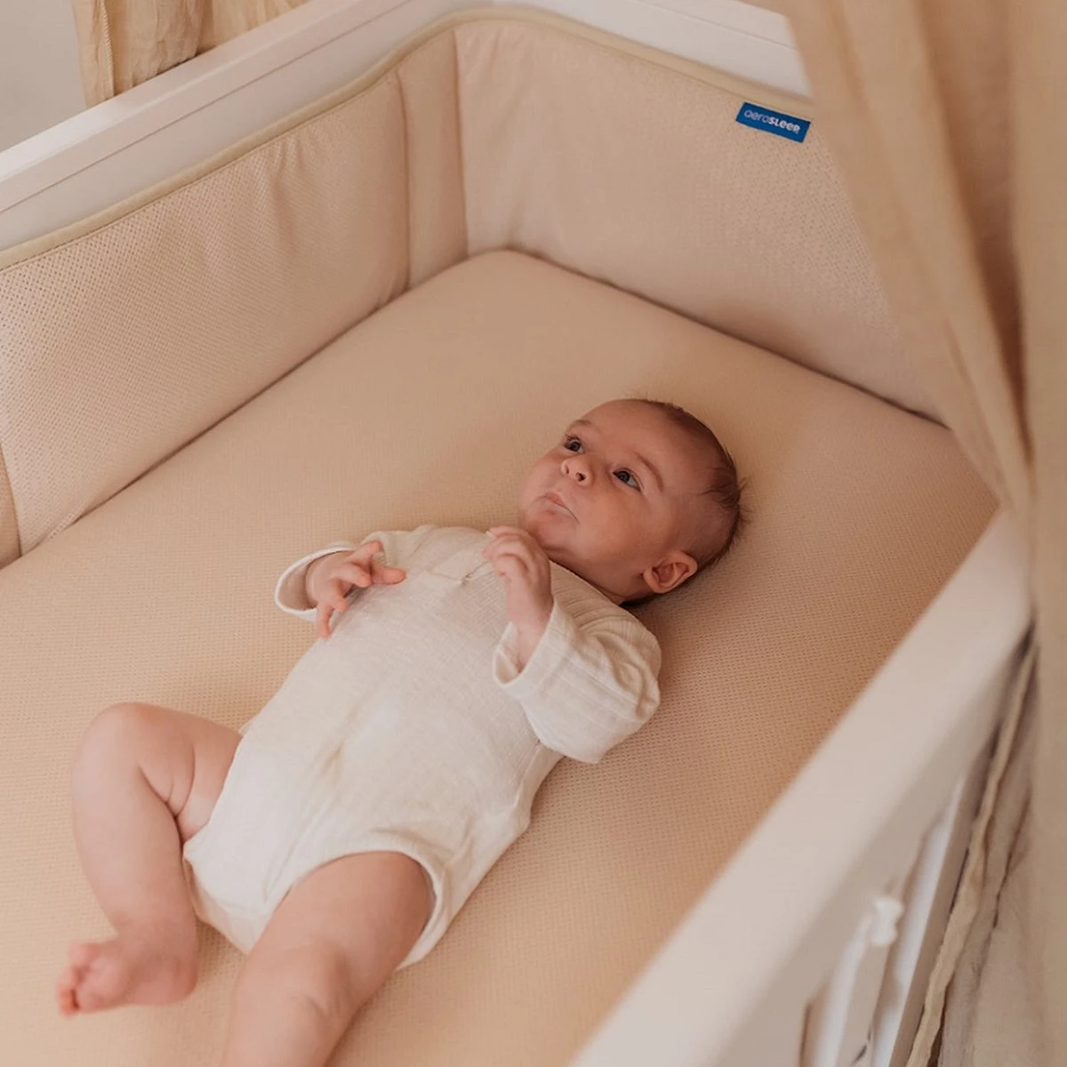 AeroSleep® Bedomrander - Almond - Image 6