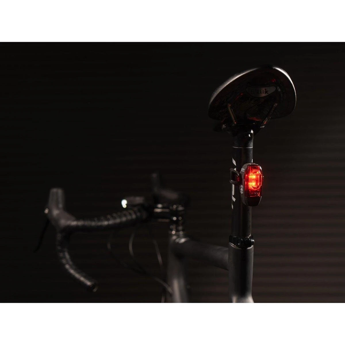 Lezyne Connect Smart 1000XL / KTV Smart Pair Verlichtingsset - 1000 Lumen - Zwart - Image 14