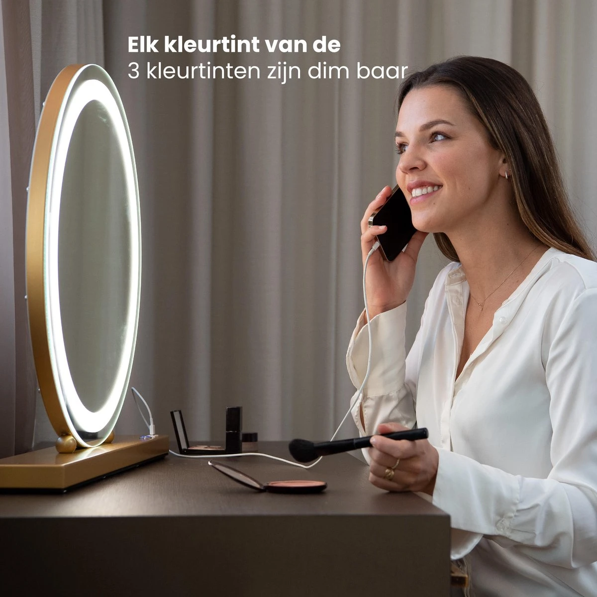 Nuvoo Make-up Spiegel - Visagie Spiegel - Hollywood Spiegel - Diameter 50cm - 3 Licht Tinten - Dimbaar - USB Telefoonoplader - Goud - Image 7