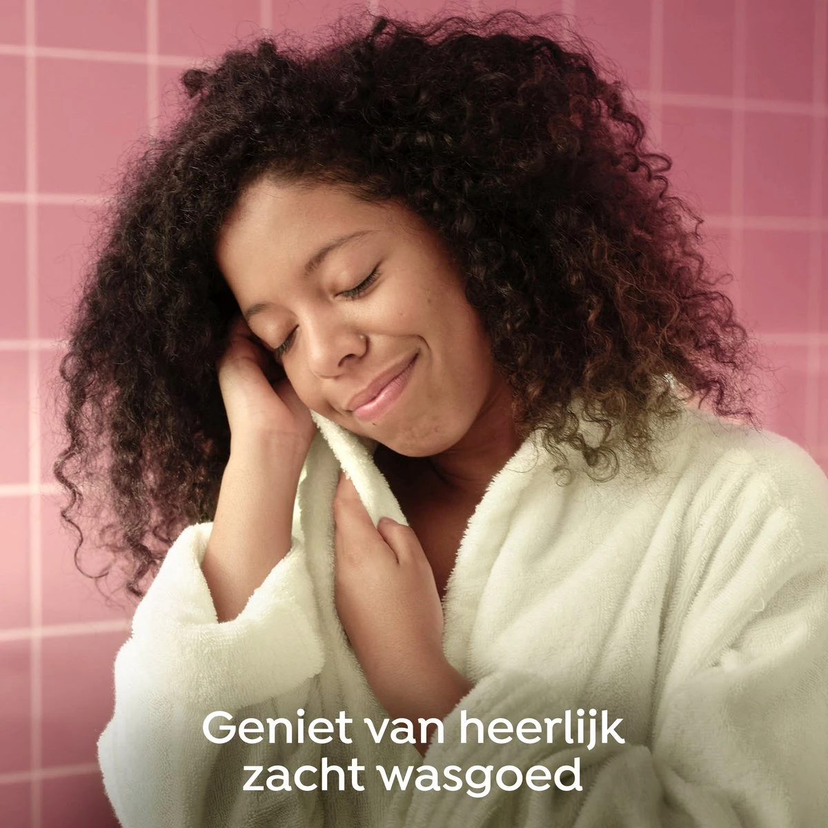 Robijn Collections Rosé Chique Wasverzachter - 4 X 750 Ml - Voordeelverpakking - Image 6