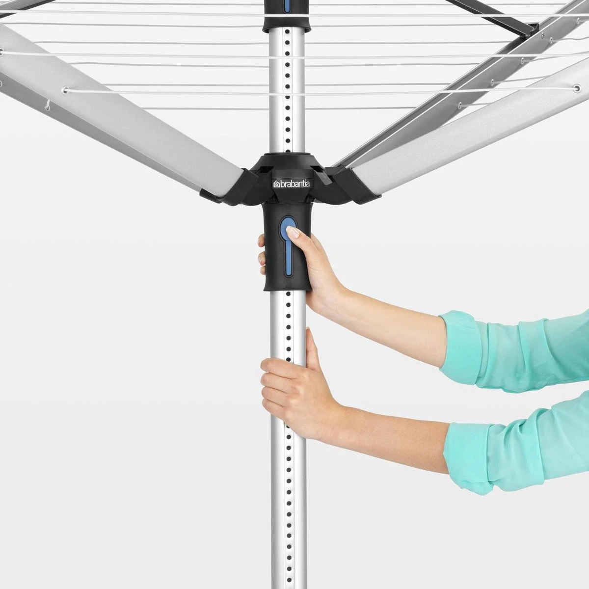 Brabantia Lift-O-Matic Advance Droogmolen Met Grondanker, Beschermhoes En Wasknijpertasje - 50 M - Metallic Grey - Image 5