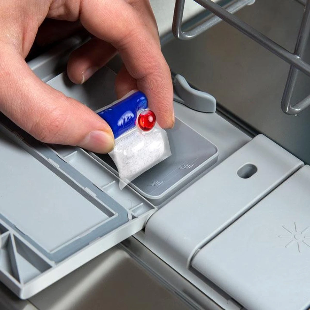 Finish Quantum Ultimate Active Blue Regular Vaatwastabletten - 60 Tabs - Image 9