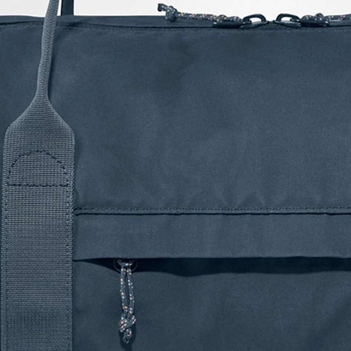 Fjallraven Vardag Duffel 30 Reistas 30 Liter - Storm - Image 12