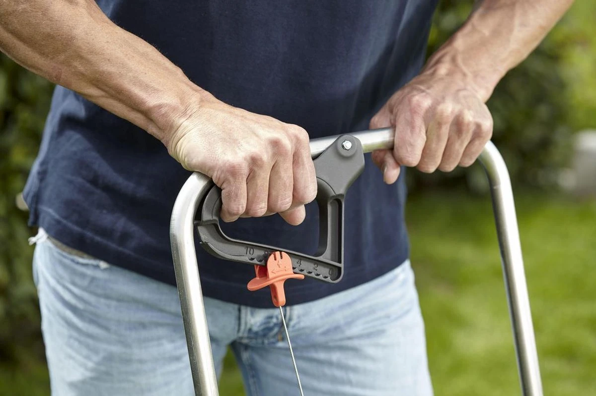 GARDENA - Strooiwagen L - Strooikar - 400m2 - 12.5 Liter - Image 9