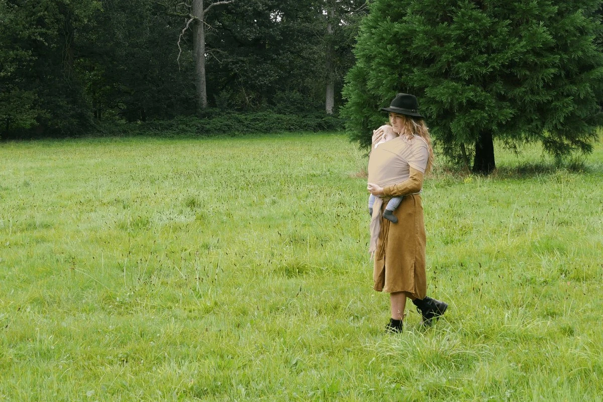 Cuddie Baby Draagdoek - Premium Organic Baby Draagdoek Gemaakt Van Bio Katoen - Newborns Tot 15 Kg - Baby Cadeau - Met Wenskaart - Sand - Image 10