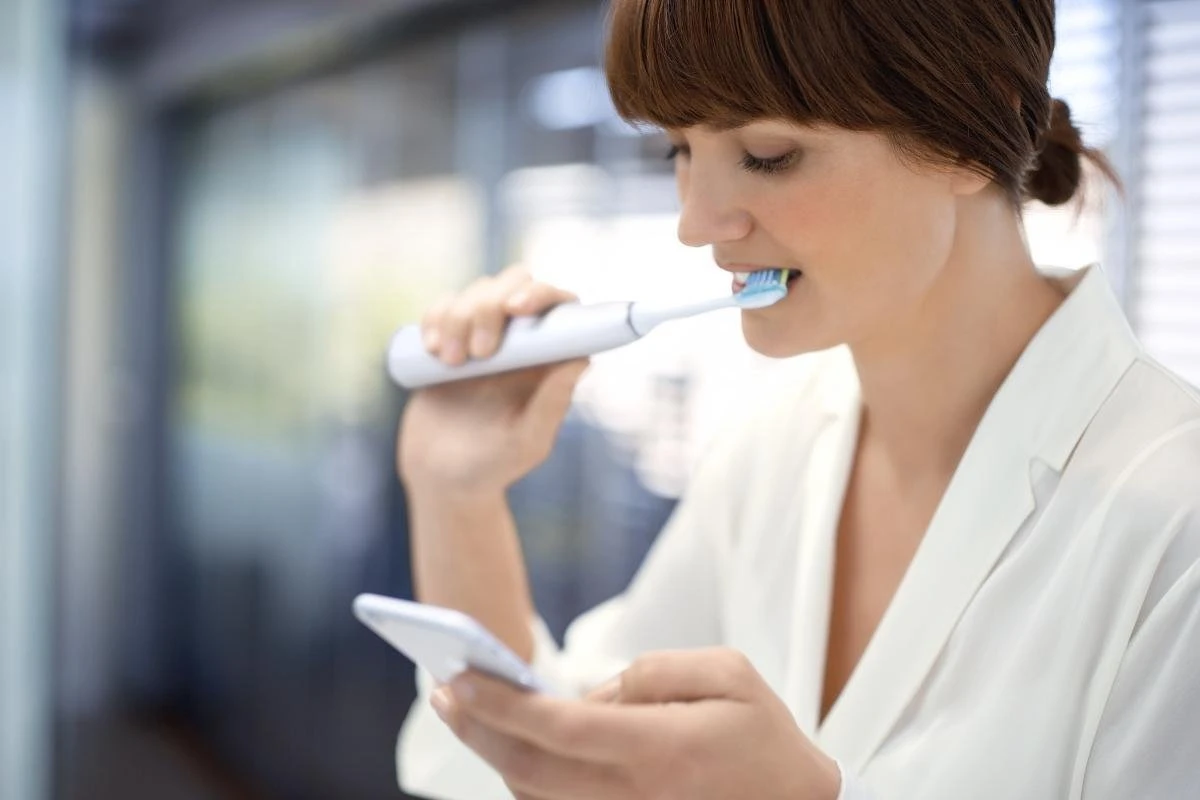 Philips Sonicare DiamondClean 9000 HX9911/94 - Luxe Elektrische Tandenborstel - Wit En Rosé Goud - Image 5